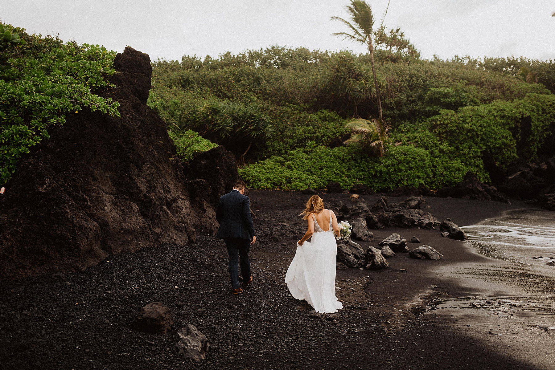 Honolulu Wedding Photographer